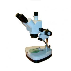 Microscopio estereoscópico Trinocular. XTD-217AT C/LED